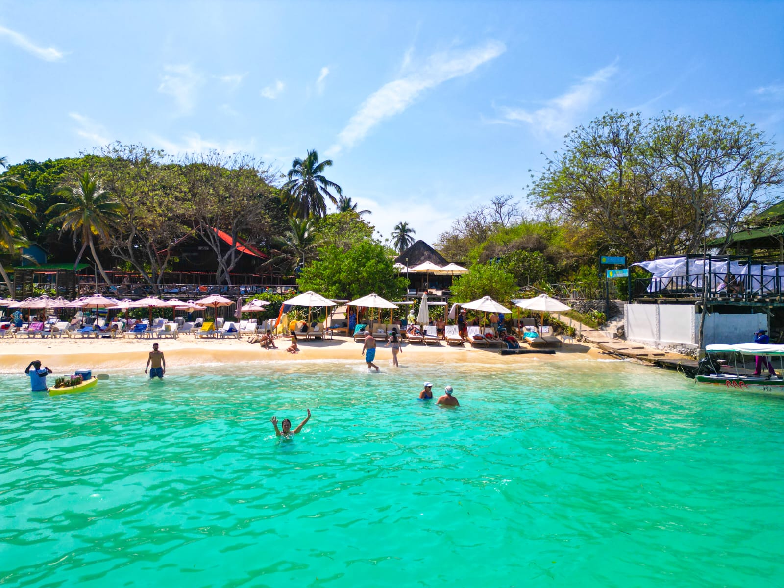 PASADIA ROSARIO BEACH